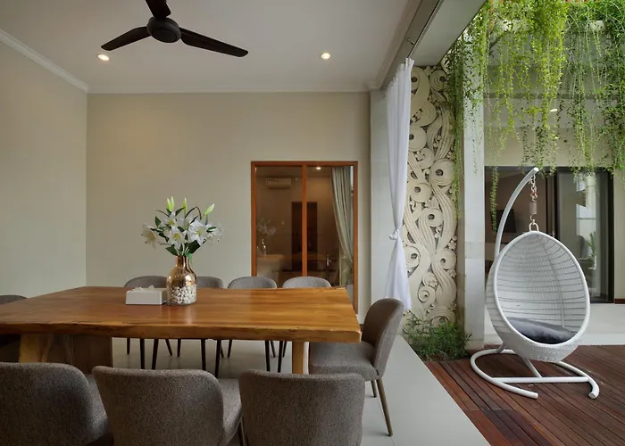 The Claremont Villas, Collection By Portier スミニャック