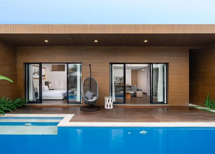 The Claremont Villas, Collection By Portier
